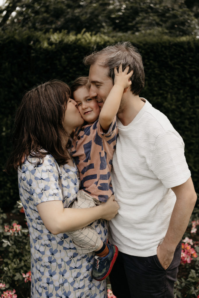familie shoot - Cantonspark - knuffel 
