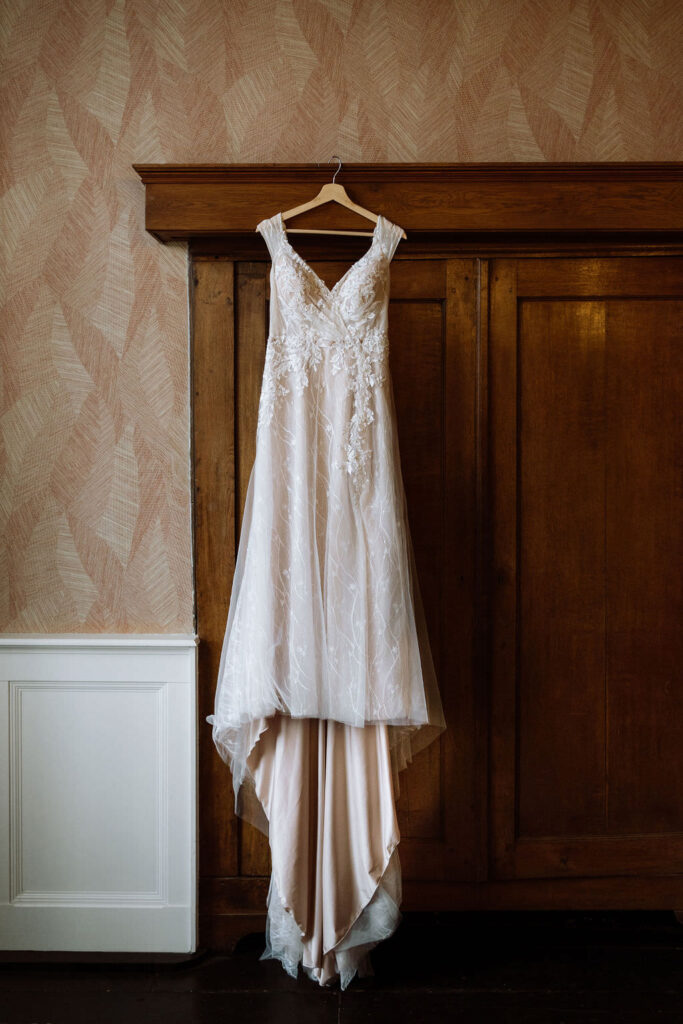 trouwjurk sfeerbeelden