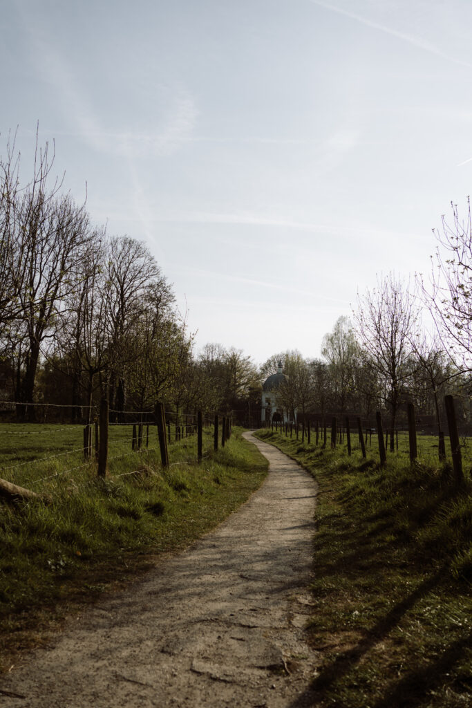 Buitenplaats Doornburgh - Maarssen - Mini shoot locatie - Paadje naar de Vecht  