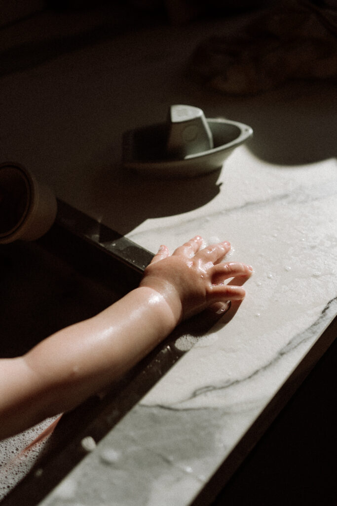 Lifestyle fotograaf Utrecht - kinder handje