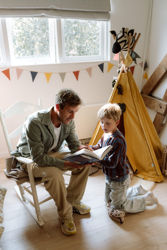 Binnenkijker - Saskia Weerstand - stories by Chriske - kinderkamer voorlezen - vtwonen